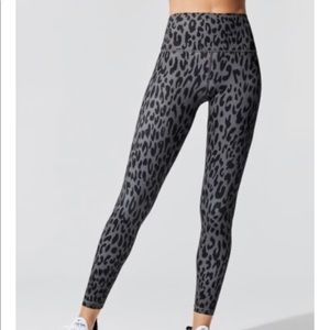 Leopard leggings
